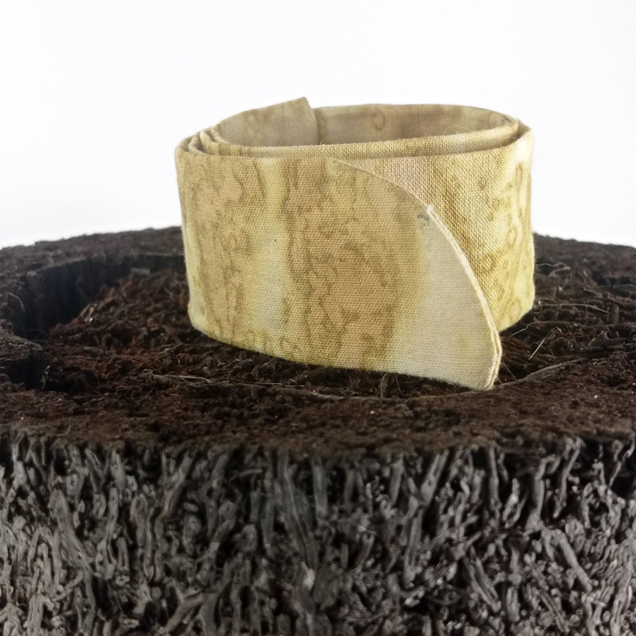 Petit Twilly Vegetal Skin × Golden Mango - TRACE VIII